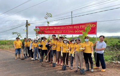 Trường THCS Liên Hà tham gia cùng địa phương "Ngày Chủ Nhật vì Cộng Đồng"